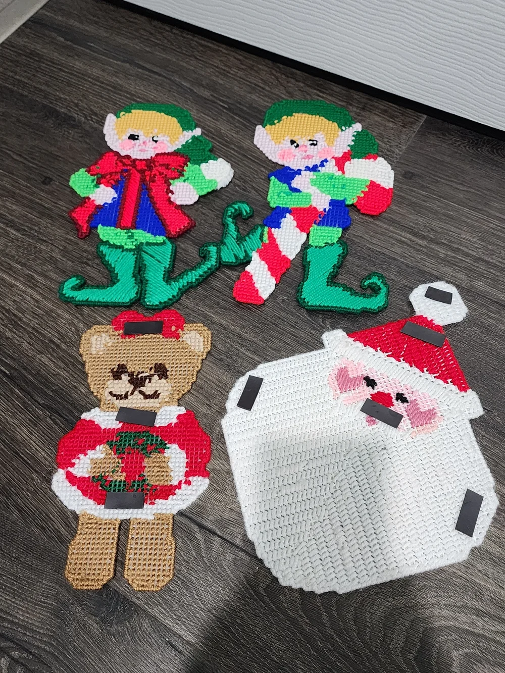 N/A set festive